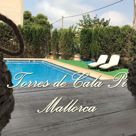 הוילה קאלה פי Torres De Cala Pi מראה חיצוני תמונה